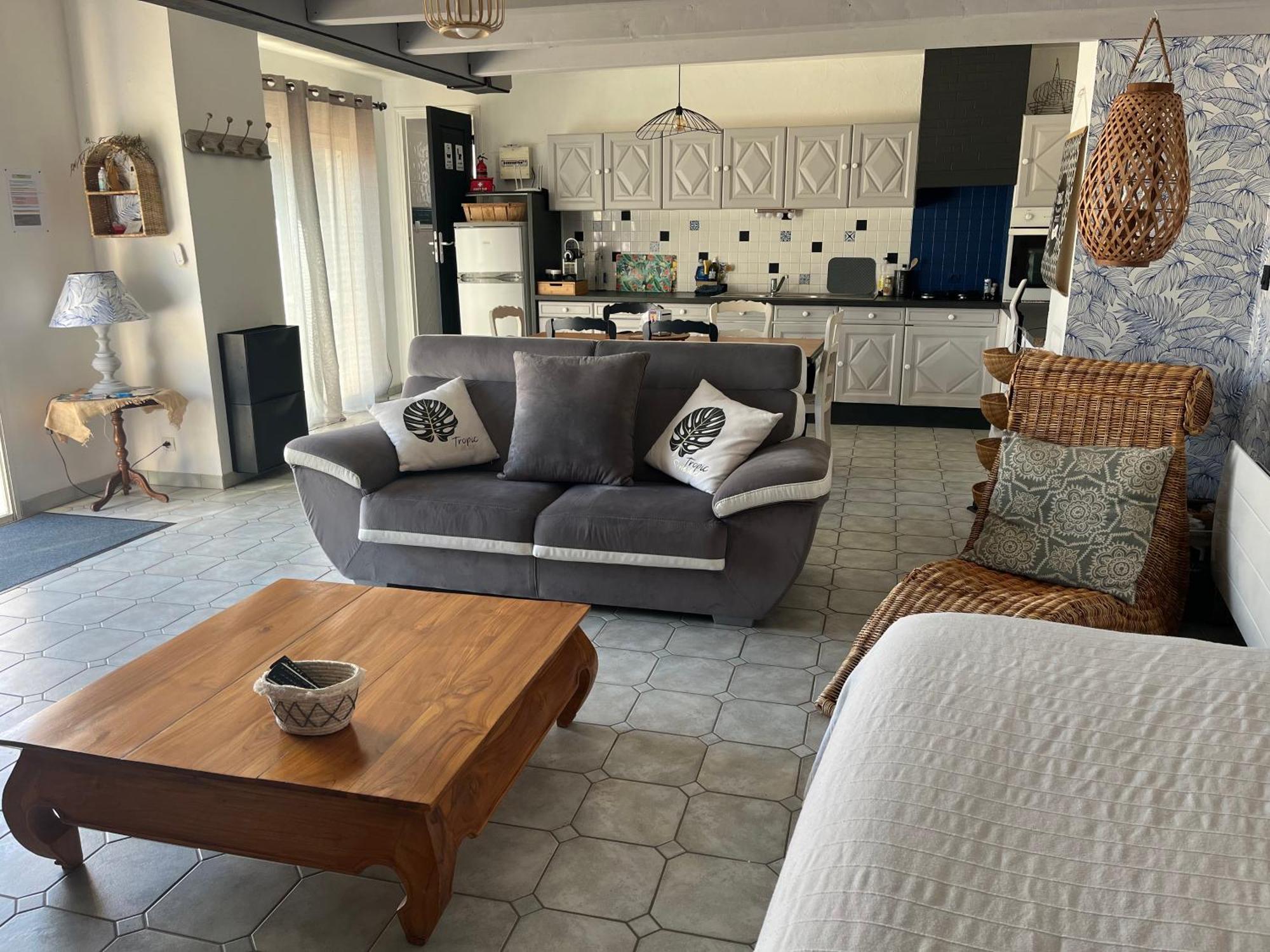 Appartement Mezzanine Spacieux Jaunay-Clan Exteriér fotografie