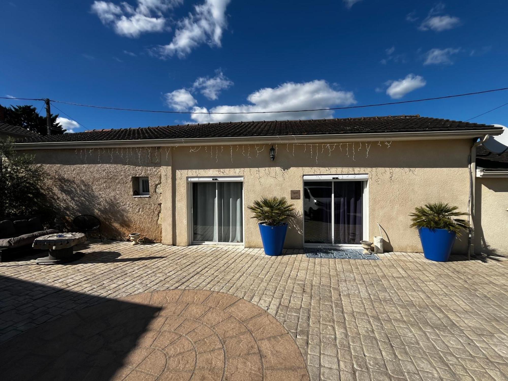 Appartement Mezzanine Spacieux Jaunay-Clan Exteriér fotografie